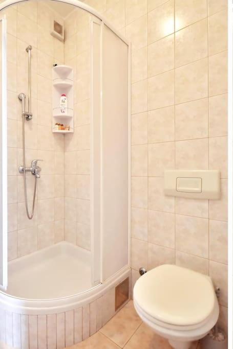 Apartments Regina Bol Luaran gambar